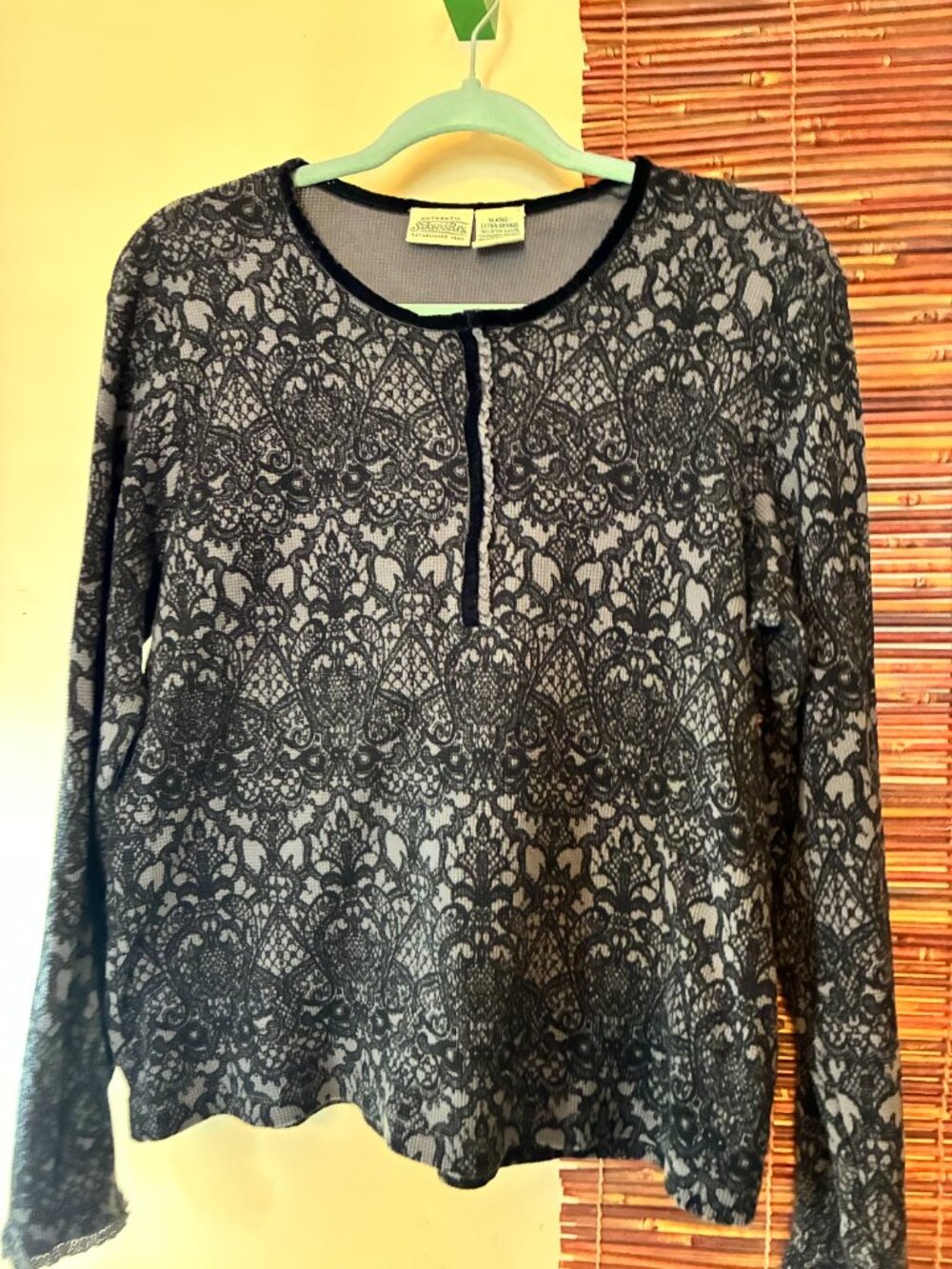 Vintage St. John's Bay Whimsigoth Lace Thermal Top Grey Black XL Velvet Trim